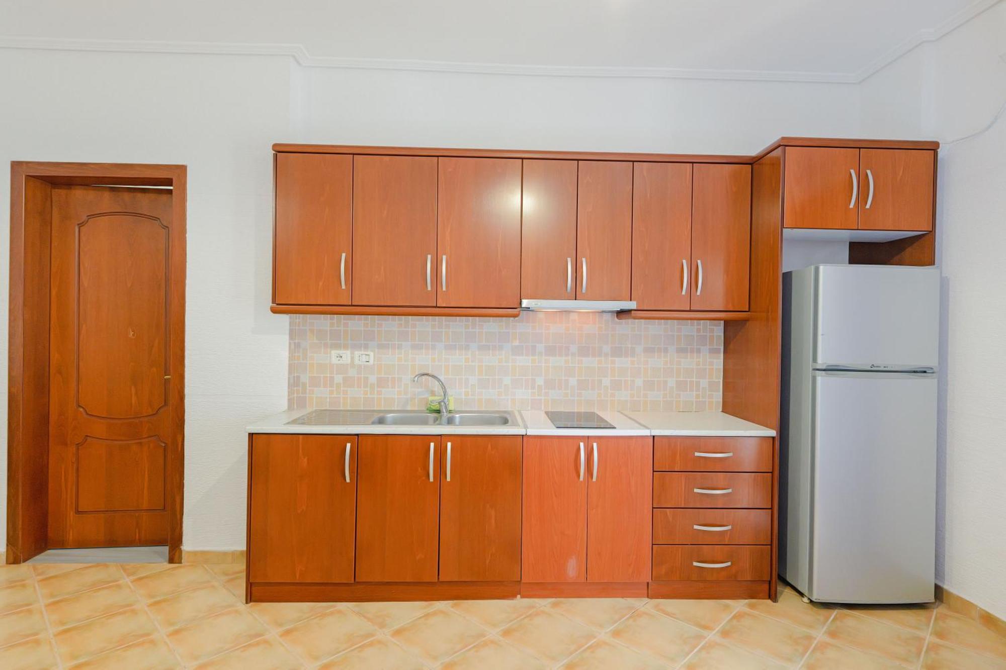 Cozy Apartments Downtown Ksamil Esterno foto
