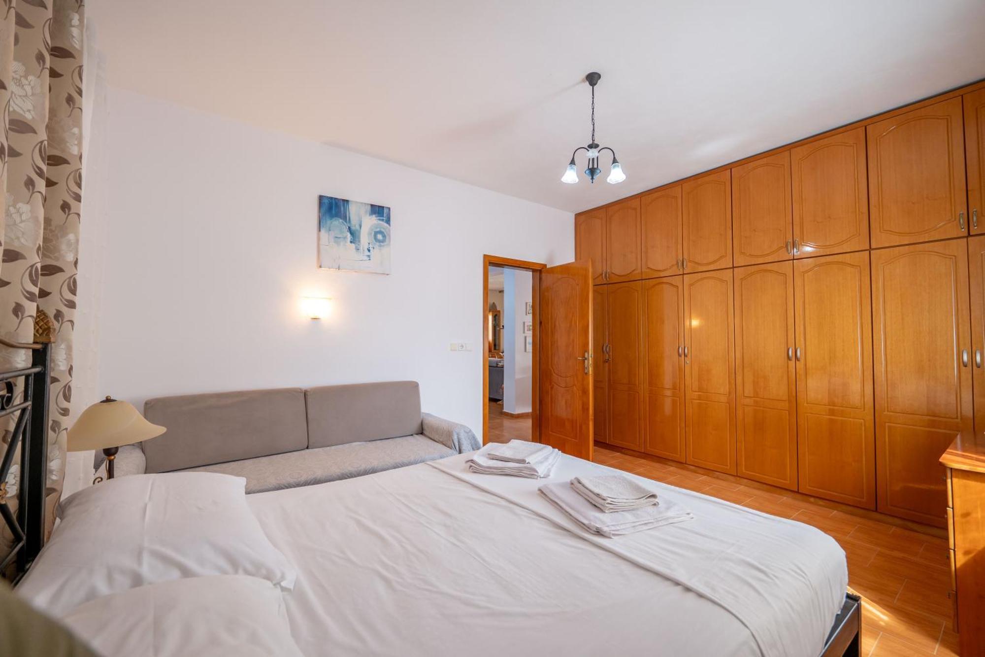 Cozy Apartments Downtown Ksamil Esterno foto
